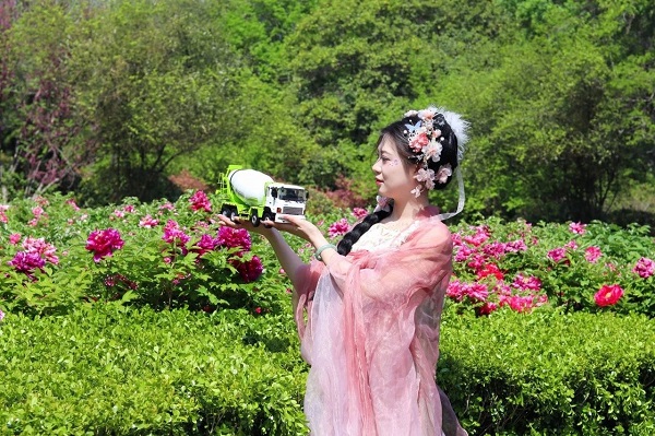 【公司新聞】美！太美了！快來欣賞凌宇“牡丹仙子”