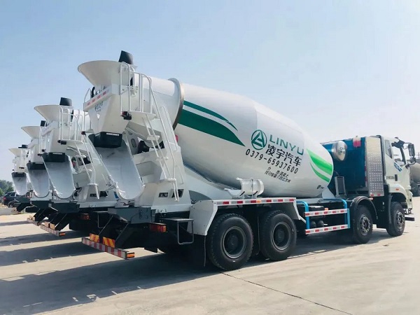 水泥罐車在高海拔地區(qū)運(yùn)營的注意事項(xiàng)有哪些？