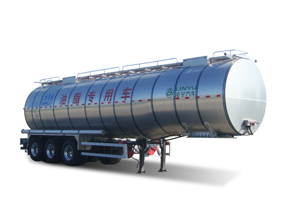 化工液體運(yùn)輸車是否有安全保障？