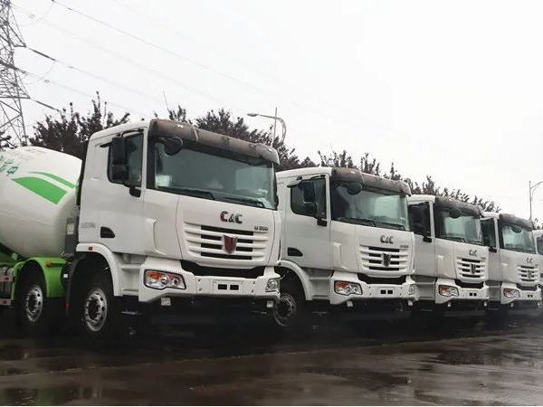 時隔一月洛陽老客戶再提車，聯(lián)合凌宇這一組合火了……