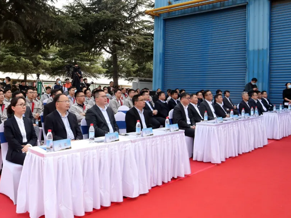 洛陽(yáng)三月花如錦，千輛發(fā)車喜煞人！一汽解放&中集凌宇直播活動(dòng)成功舉辦